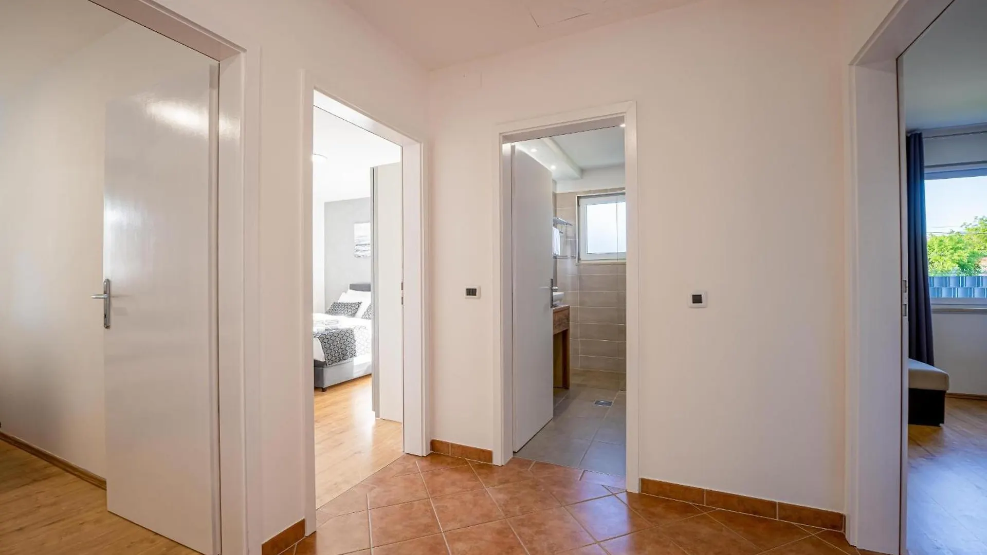 Schoene Villa Beauty Fuer 6 Personen Und 1 Kind Brajkovici
