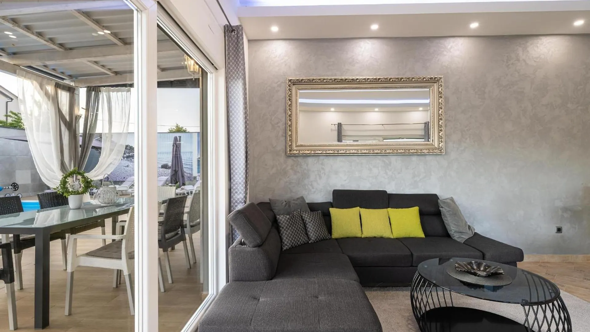 Schoene Villa Beauty Fuer 6 Personen Und 1 Kind Brajkovici  0*, Brajkovici (Kanfanar) Croatia